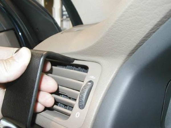 Paigaldusalus, mudelikohane Volvo S80 99-