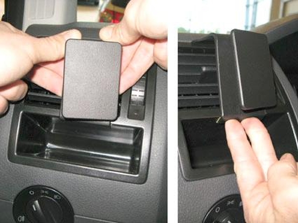 Paigaldusalus, mudelikohane VW T5 10-13 vasakule