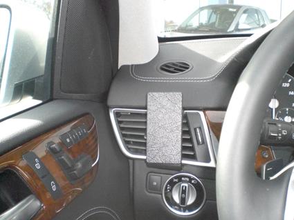 Paigaldusalus, mudelikohane MB GL/GLE/M/ML vasakule