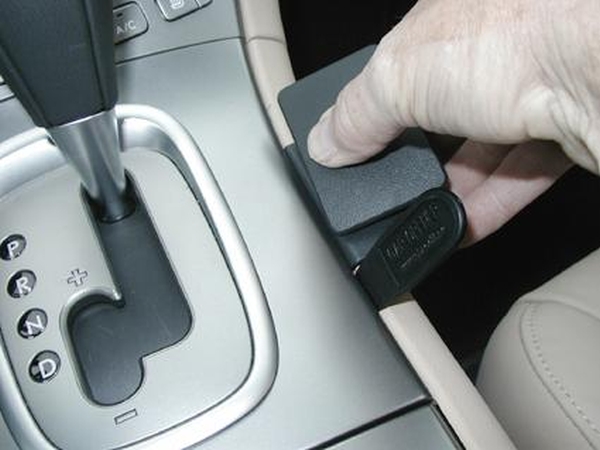 Paigaldusalus, mudelikohane Subaru B9 Tribeca 06-07