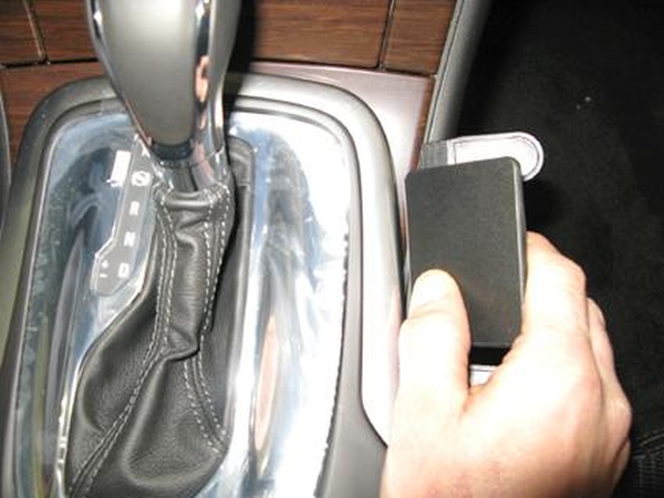 Paigaldusalus, mudelikohane Opel Insigia 09-12 alla