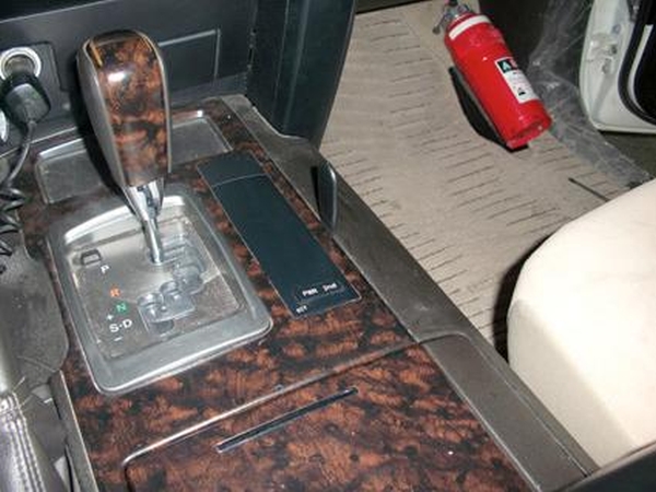 Paigaldusalus, mudelikohane Toyota LandCruiser V8 08-12