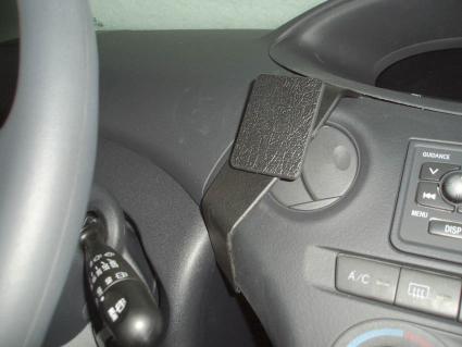 Paigaldusalus, mudelikohane Toyota Yaris 03 - 04