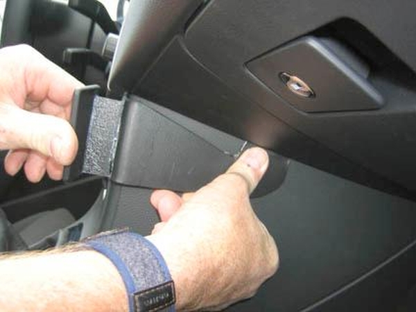 Paigaldusalus, mudelikohane VW Passat 05- alla