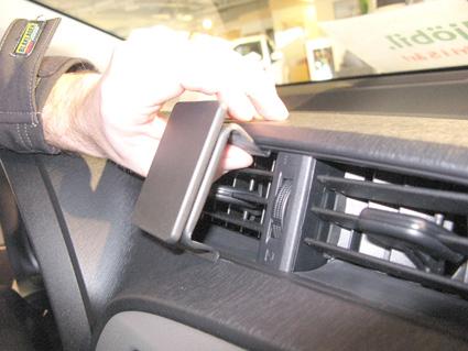 Paigaldusalus, mudelikohane Toyota Yaris 12