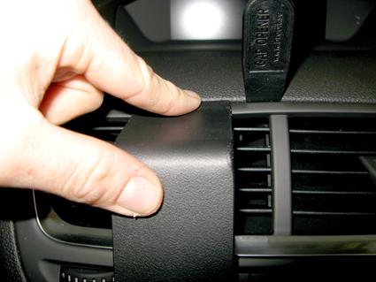 Paigaldusalus, mudelikohane Opel Mokka 13-16 keskele