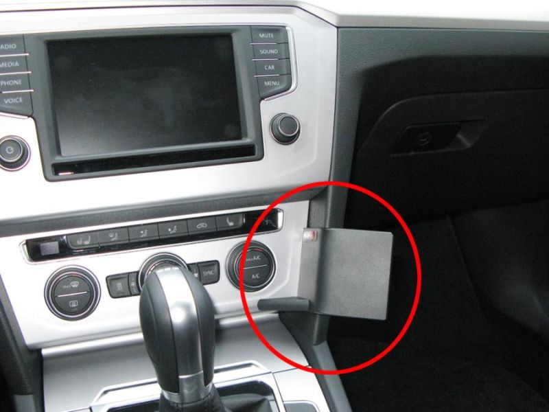 Paigaldusalus, mudelikohane VW Passat 15