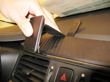 Paigaldusalus, mudelikohane Renault Kadjar 16-16 keskele